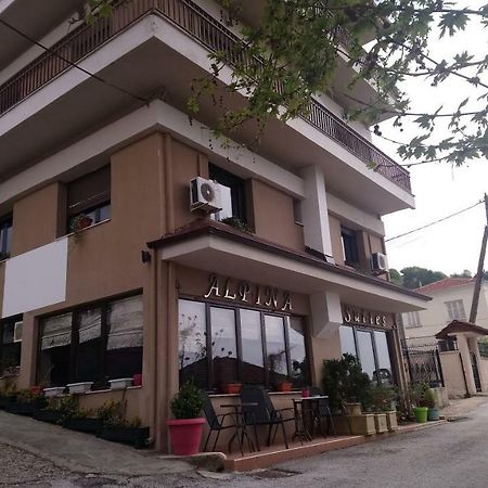 Alpina Suites 카스토리아 외부 사진