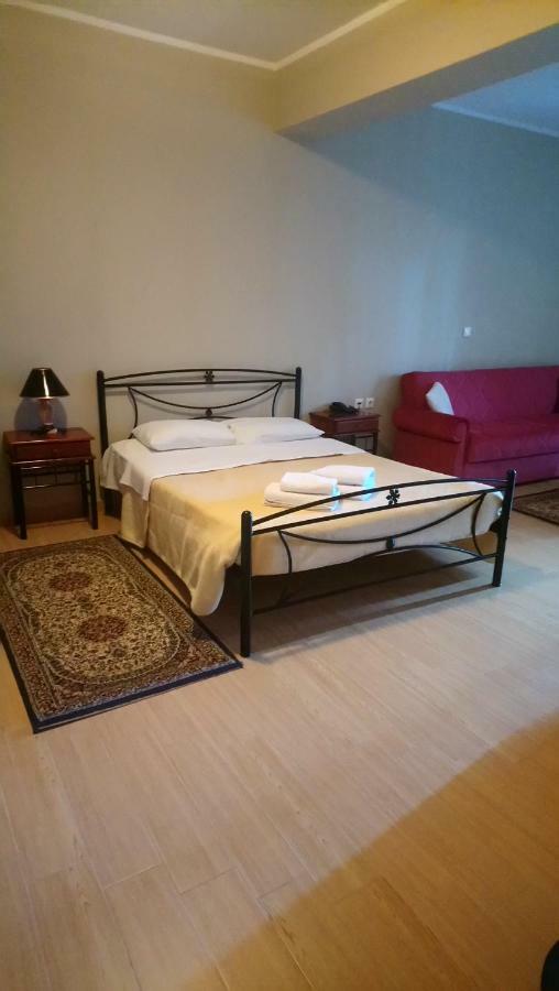 Alpina Suites 카스토리아 외부 사진