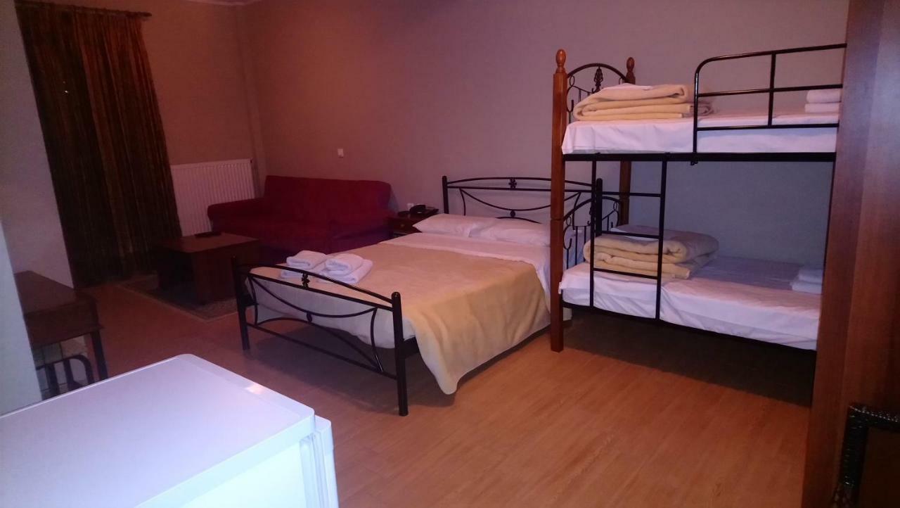 Alpina Suites 카스토리아 외부 사진